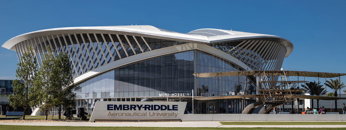 panasonic-professional-display-embry-riddle-aeronautical-university-erau-case-study-hero-image